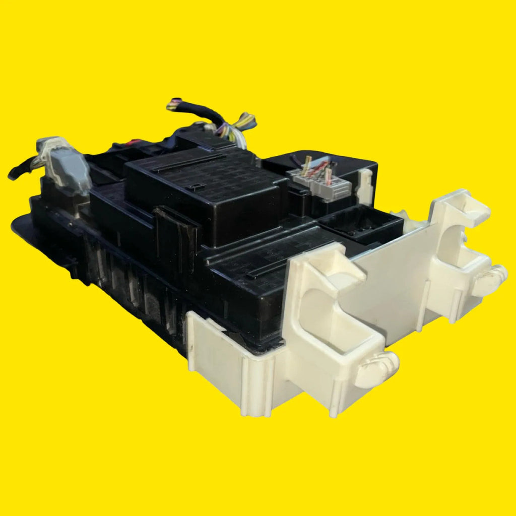 Caja Fusibles Bcm Ford Mustang Usado Orig. 10-14 Br3t15604ca