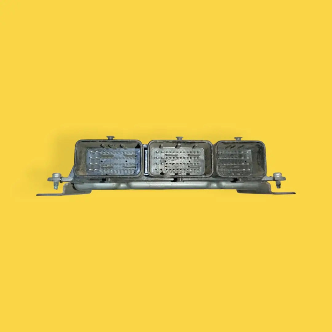 Computadora Motor Nissan X-trail Usado Original 14-20