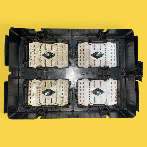 Caja Fusibles Sierra/silverado/escalade Usado Original 19-24