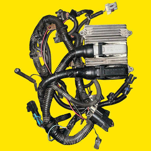 Computadora Motor Chevy C2 C/arnés Motor 04-08 94671199