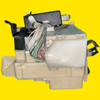 Caja Fusibles Interior Toyota Camry Orig. 02-04 8273006040a