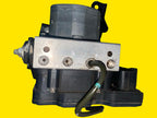 Modulo Abs Nissan Versa Ng Usado Orig. 20-25 476605es0b Negro