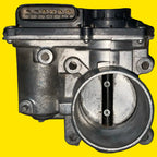 Cuerpo Aceleración Mazda 2, Toyota Yaris R 1.5 Orig. 15-20