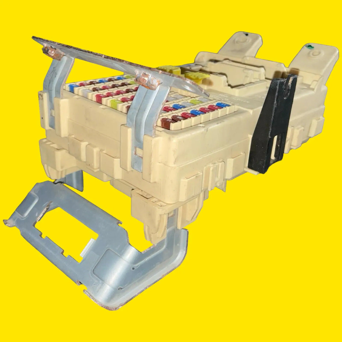Caja Fusibles Bcm Kia Rio Usado Orig. 18-22 P0885520