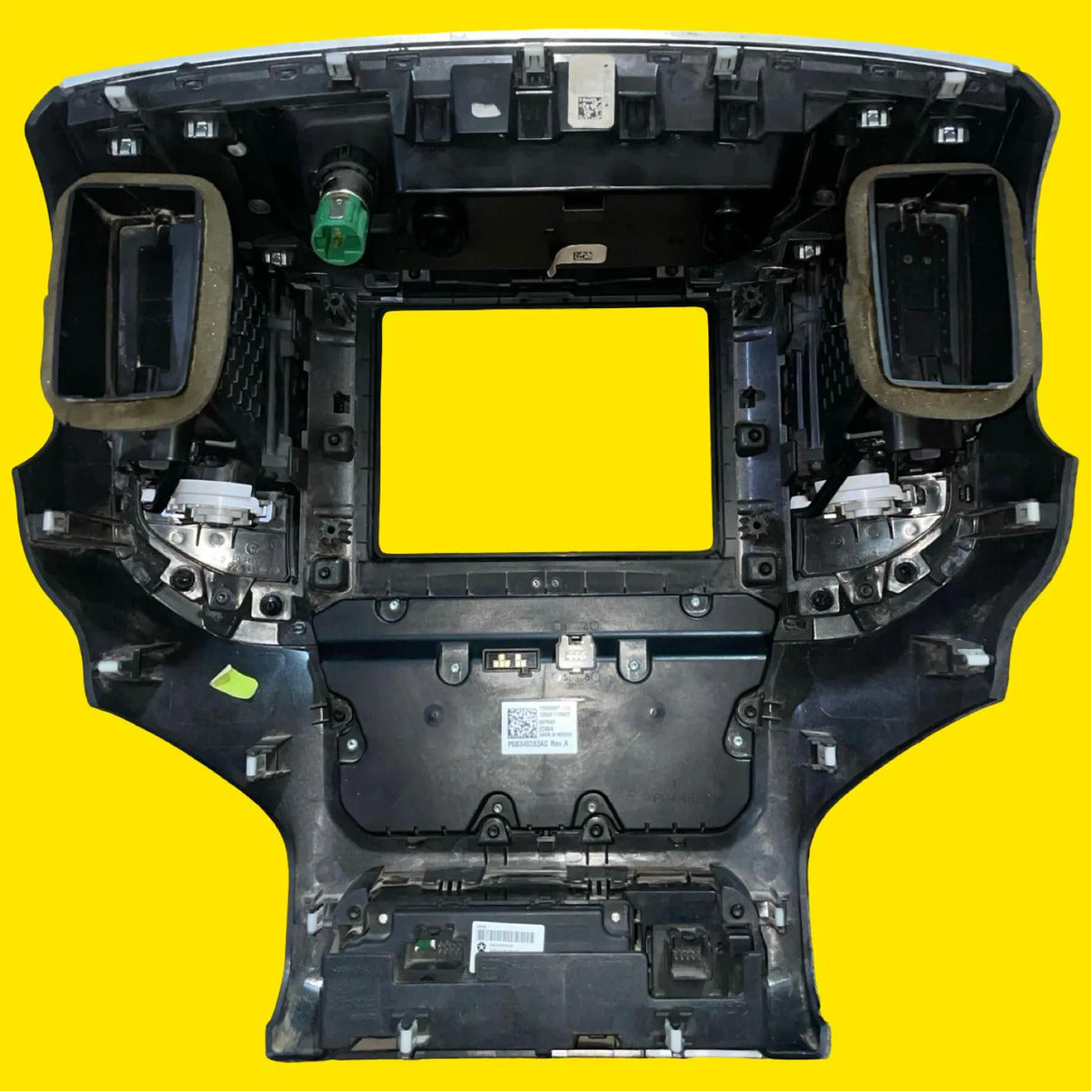 Bisel Marco Estereo Dodge Ram Usado Original 19-24 Negro