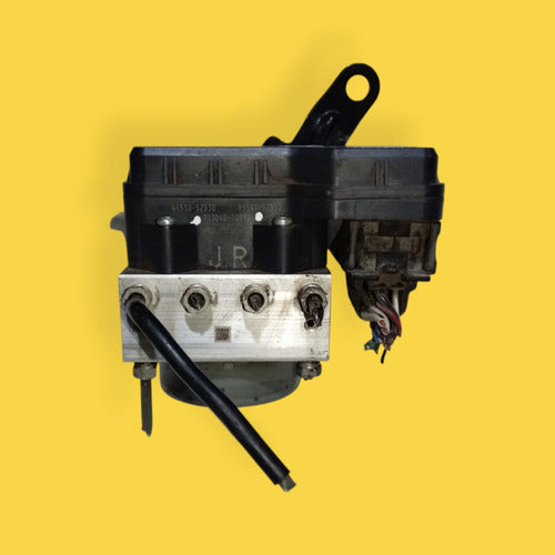 Modulo Abs Toyota Yaris Usado Original 08-16