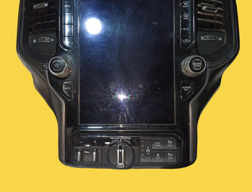 Estéreo Pantalla Ram 1500 Usado Original 20-24 Negro