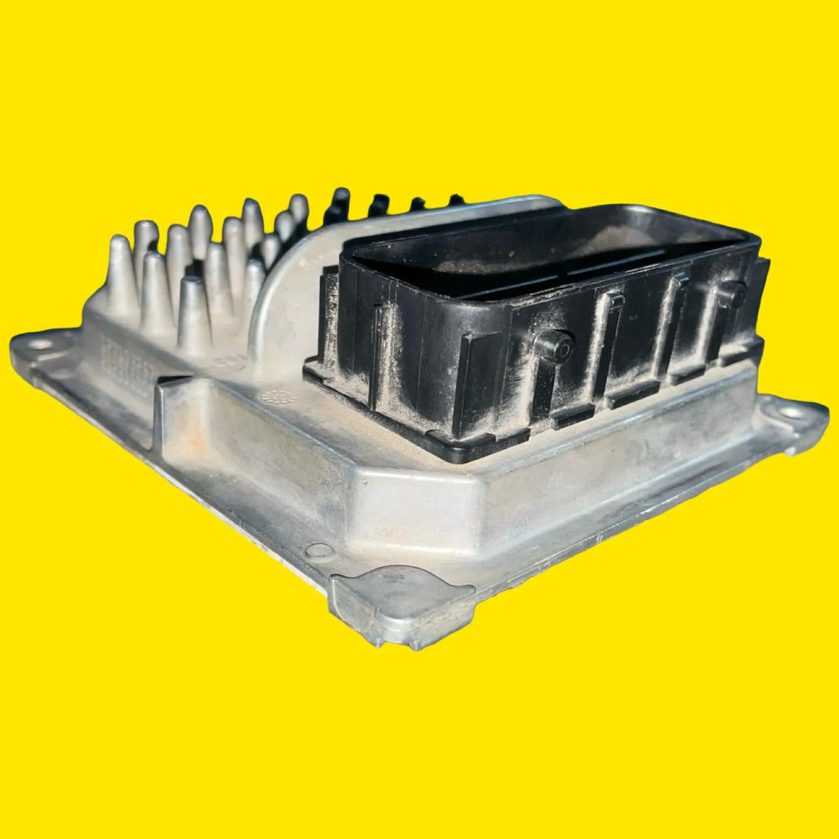 Computadora Tcm Yukon, Tahoe, Escalade Orig. 20-22 24043406